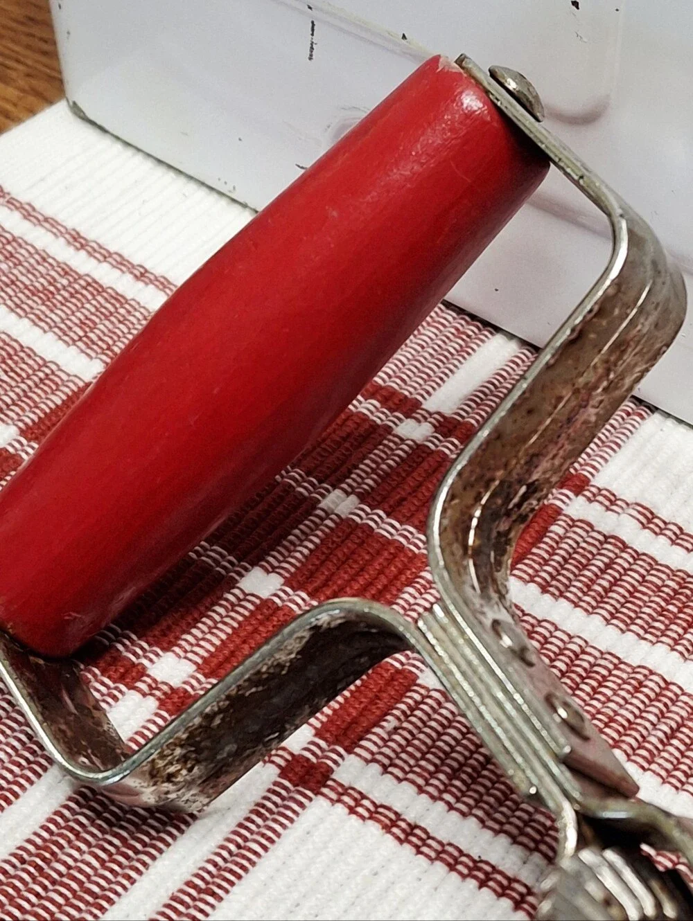 Vintage Red Taplin Egg Beater Rustic Wood Handled Kitchen Collectible Hand Mixer